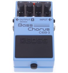 BOSS CEB-3 pedal para bajos  precio características